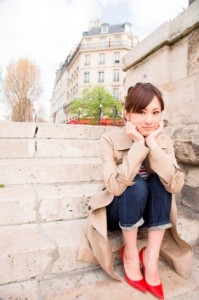 Keiko Kitagawa sitting on steps in Paris