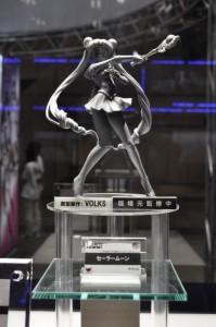 Sailor Moon R Figuarts Zero figure