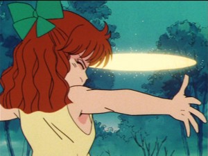 Sailor Moon episode 23 - Naru blocking Sailor Moon's tiara