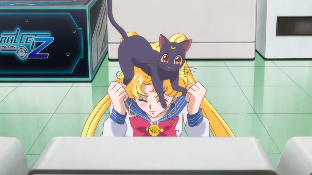 Sailor Moon Crystal Act 4 - Luna on Usagi's head