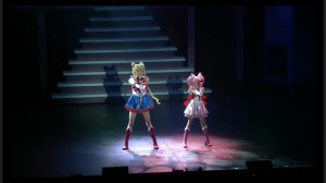 Sailor Moon Petite Étrangère musical - Sailor Moon and Sailor Chibi Moon