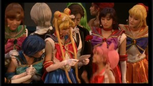 Sailor Moon Petite Étrangère musical - Sailor Moon reads a letter from her future self