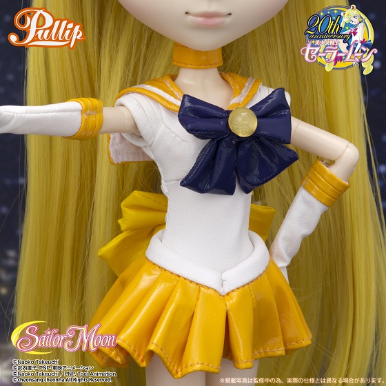 Sailor Venus Pullip doll