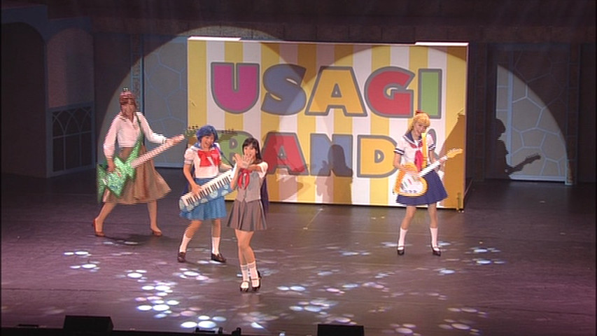 Pretty Guardian Sailor Moon Petite Étrangère DVD - Usagi Band