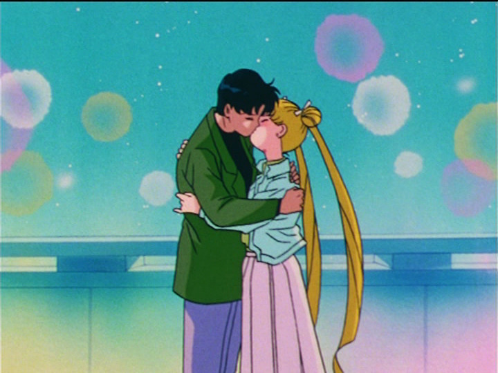 Sailor Moon R episode 77 - Mamoru and Usagi make up