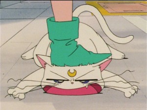Sailor Moon R episode 79 - Artemis getting stepped on
