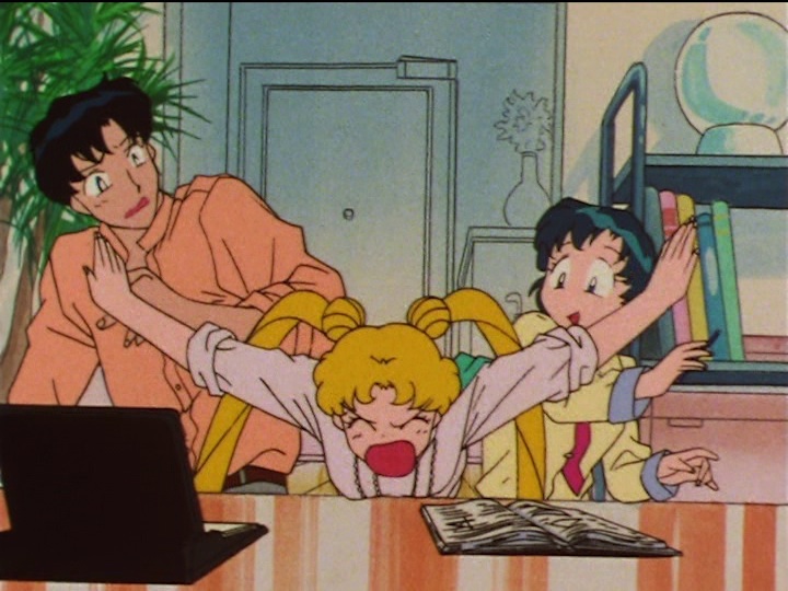 Sailor Moon SuperS episode 136 - Usagi is jealous of Mamoru and Ami