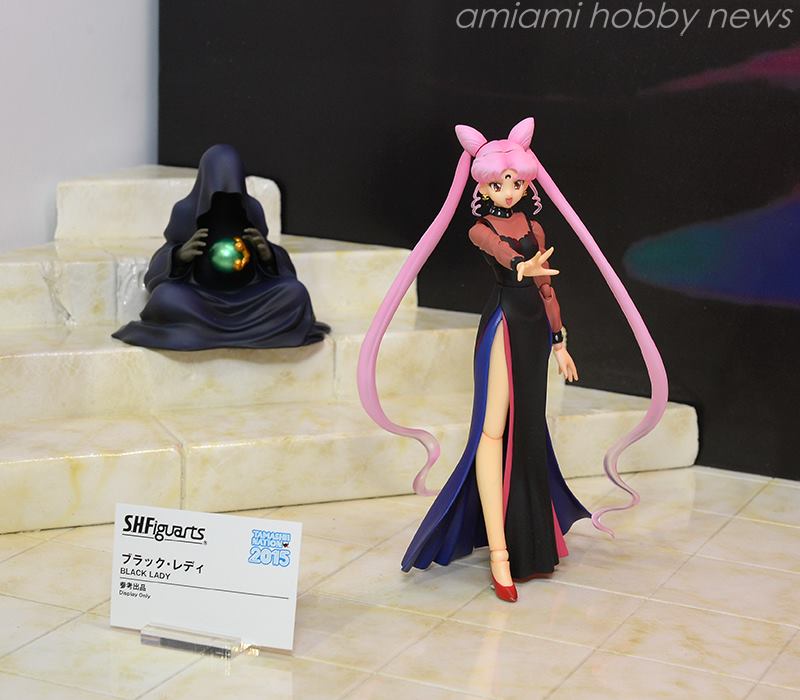 Black Lady S. H. Figuarts figure with Wise Man Figure at Tamashii Nation 2015 Event
