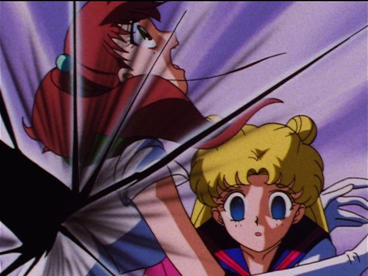 Sailor Moon Sailor Stars episode 171 - Sailor Jupiter protects Usagi