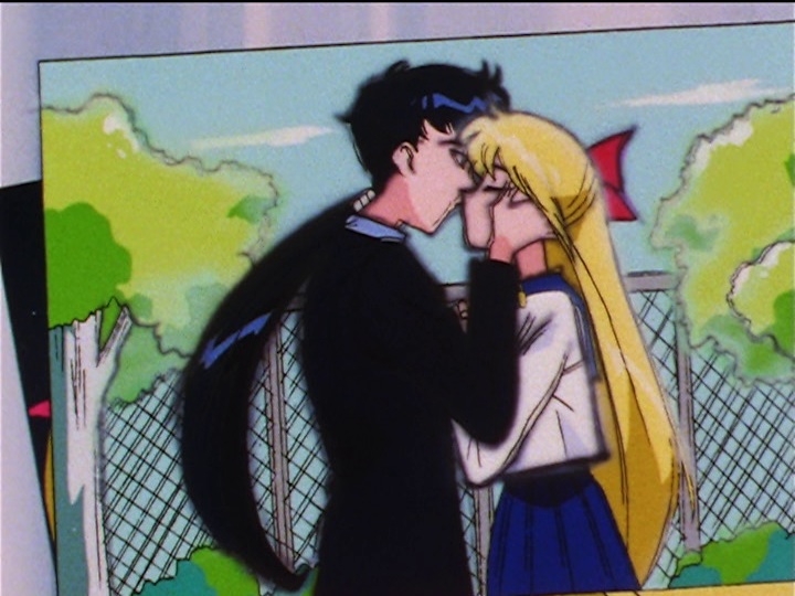 Sailor Moon Sailor Stars episode 175 - Seiya kissing Minako