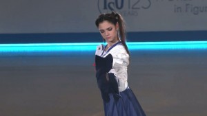 Evgenia Medvedeva's Sailor Moon Figure Skating Routine - Usagi meets Luna