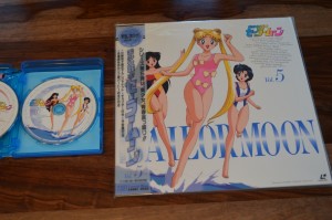 Sailor Moon Japanese Blu-Ray Vol. 1 - Comparison between Laserdisc and Blu-Ray