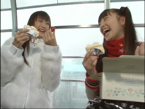 Live Action Pretty Guardian Sailor Moon Act 12 - Minako and Usagi getting along