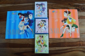 Sailor Moon R Japanese Blu-Ray vol. 1 - Inner back art comparison