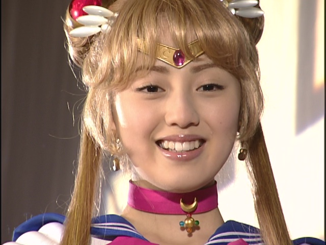 Live Action Pretty Guardian Sailor Moon Act 18 - Sailor Moon smiles