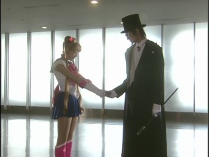 Live Action Pretty Guardian Sailor Moon Act 19 - Sailor Moon gives chocolate to Tuxedo Mask