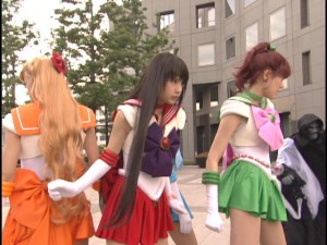 Live Action Pretty Guardian Sailor Moon Act 37 - Sailor Venus, Mars and Jupiter with a Putty type monster