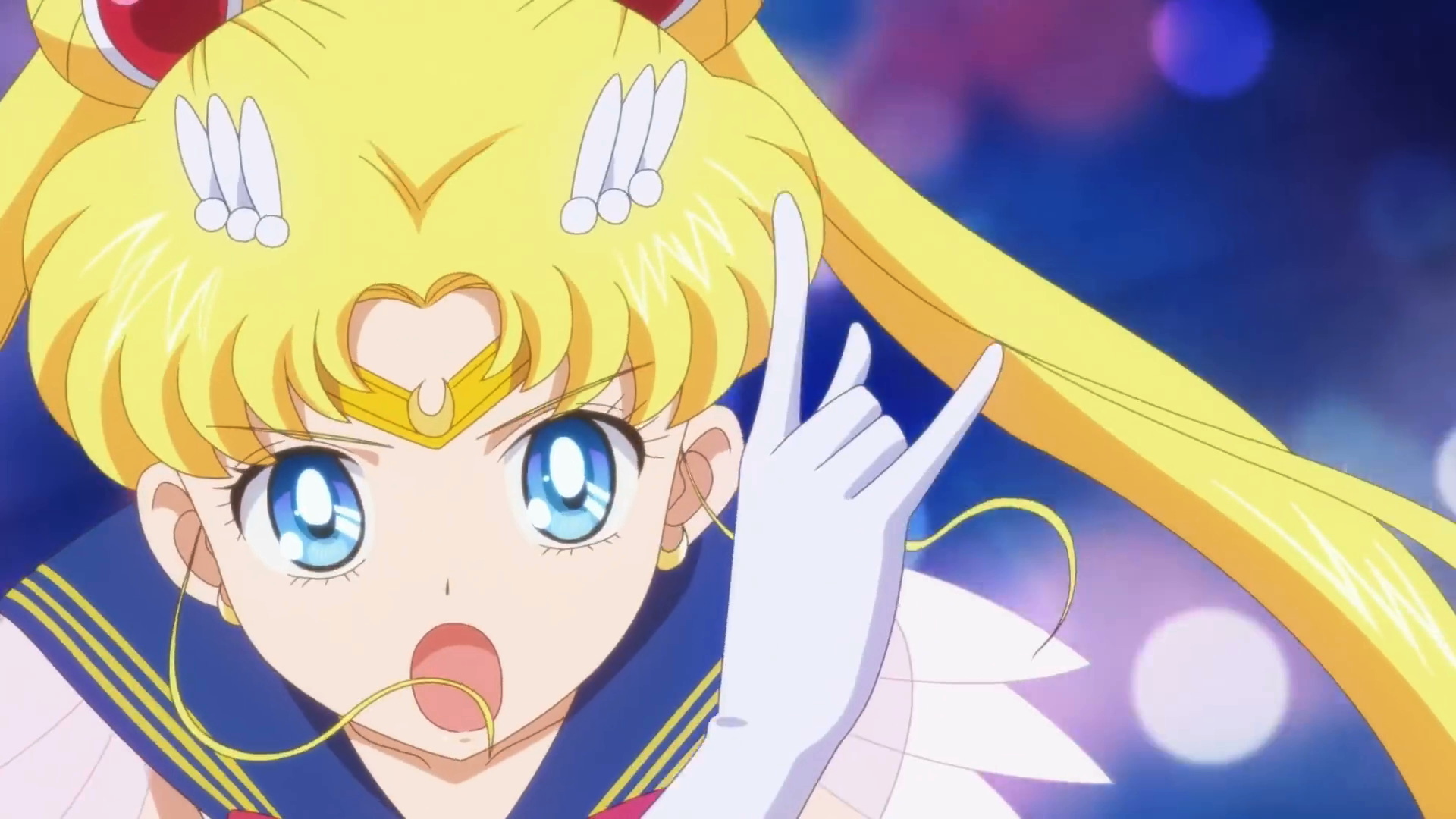 Watch Super Sailor Moon and Super Sailor Chibi Moon’s transformation sequen...