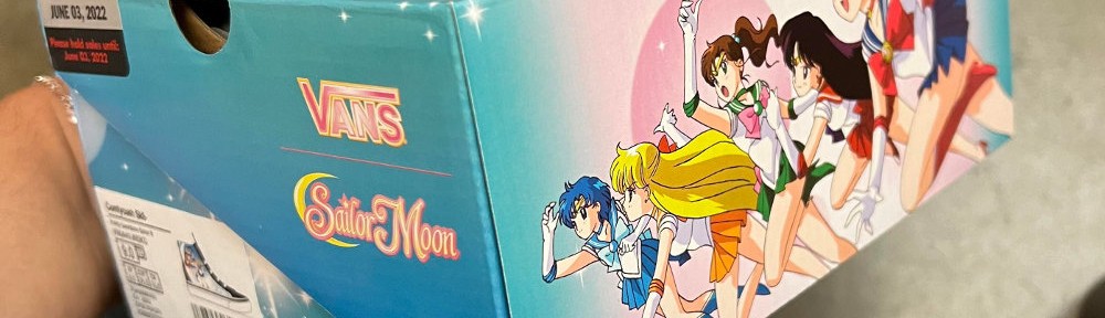 Vans Sailor Moon shoe box